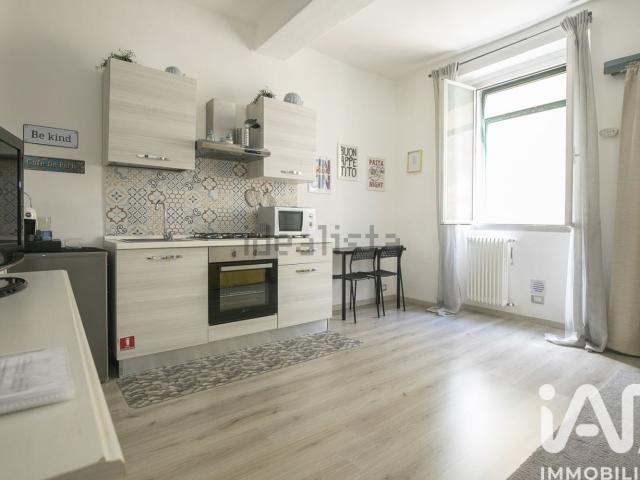 Appartamento in vendita a Centro Est, Serra Riccò