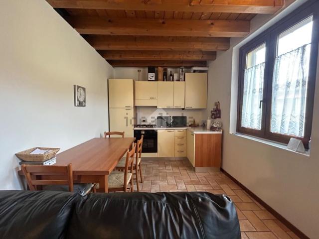 Appartamento in vendita a Zona Est, Brescia
