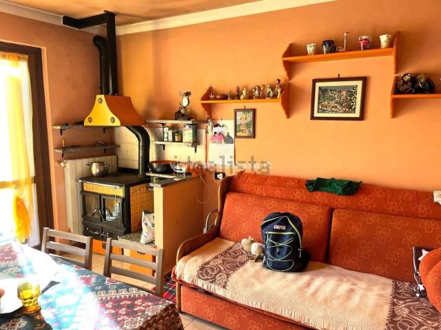 Appartamento in vendita a Comunità Montana della Valle Brembana, Cusio