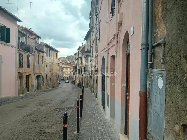 Appartamento in vendita a Ronciglione, Lazio
