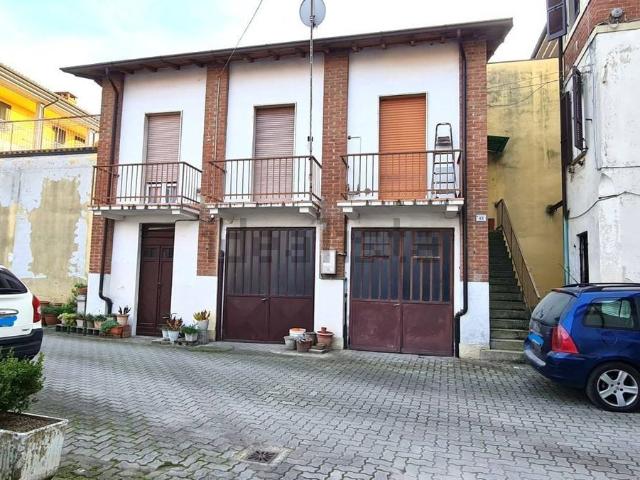Appartamento in vendita a Santa Giuletta, Lombardia