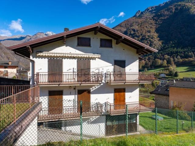 Appartamento in vendita a Gandellino, Lombardia