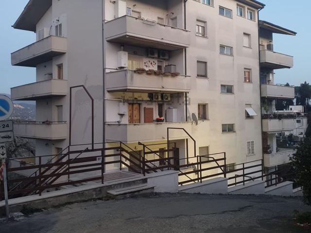 Appartamento in vendita a Immaginella, Roma Capitale