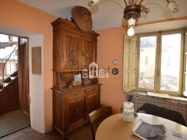 Appartamento in vendita a Valchiusa, Piemonte