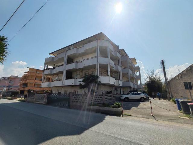 Appartamento in vendita a Belvedere, Falcone