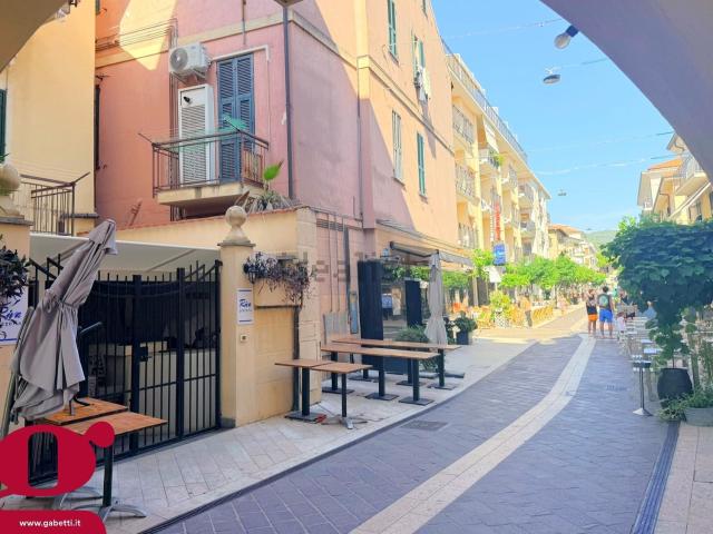 Appartamento in vendita a Diano Calderina, Diano Marina