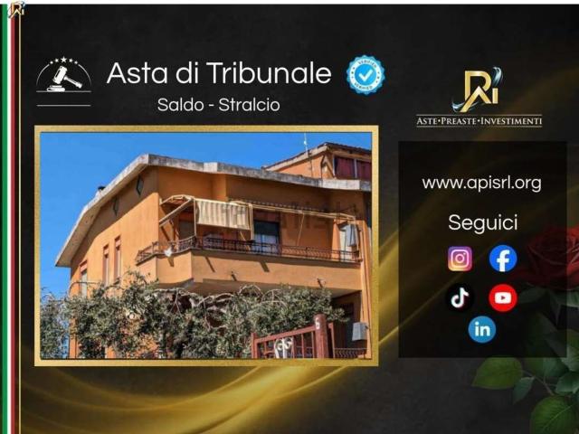 Appartamento in vendita a Ronciglione, Lazio
