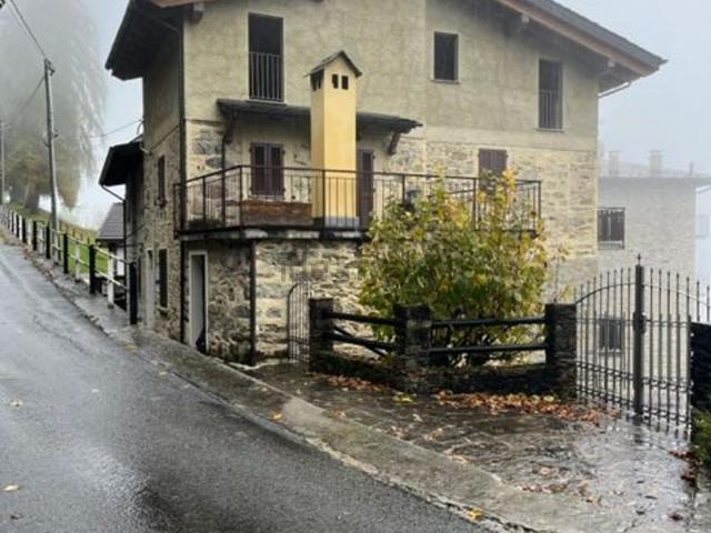 Appartamento in vendita a Tresivio, Lombardia