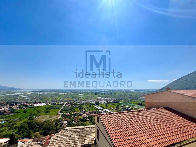 Appartamento in vendita a Monte San Biagio, Lazio