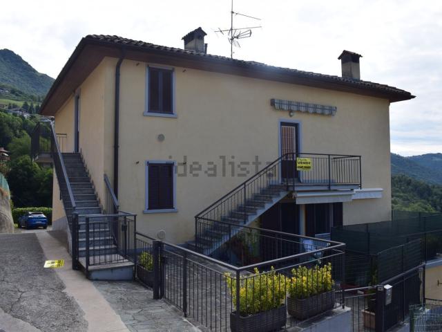 Appartamento in vendita a Comunità Montana della Valle Brembana, Costa Di Serina
