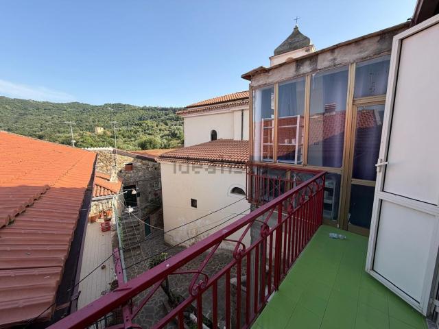 Appartamento in vendita a Ogliastro Cilento, Campania