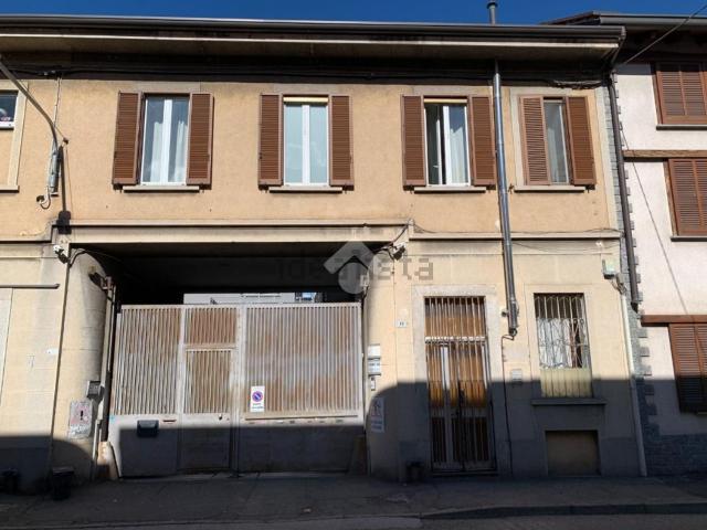 Appartamento in vendita a Santi Apostoli, Busto Arsizio