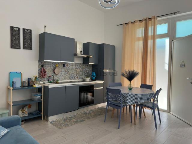 Appartamento in vendita a Centro, Follonica