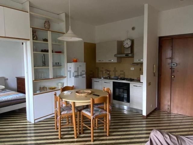 Appartamento in vendita a Marina di Carrara, Carrara
