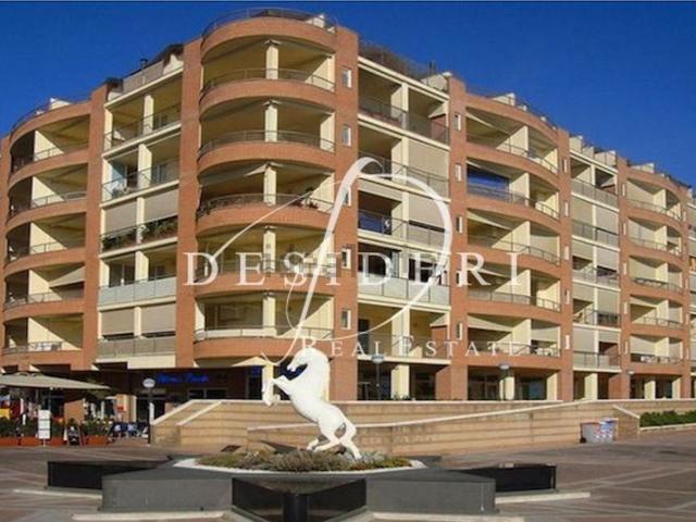 Appartamento in vendita a Rosmarina, Monte Argentario