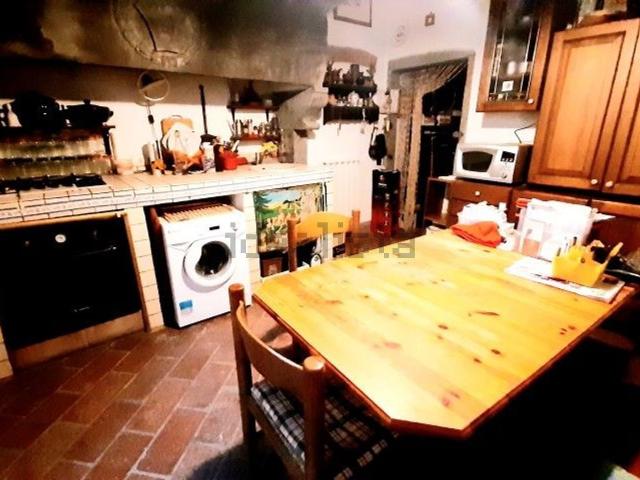 Appartamento in vendita a San Cipriano-Santa Barbara-Cetinale, Montegonzi