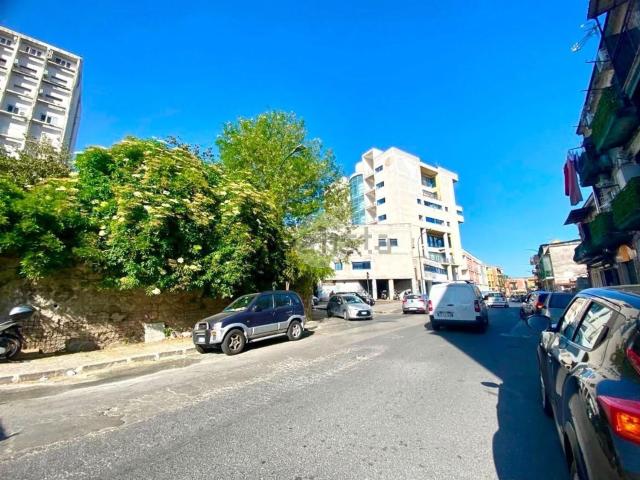Appartamento in vendita a Municipalità 7, Miano