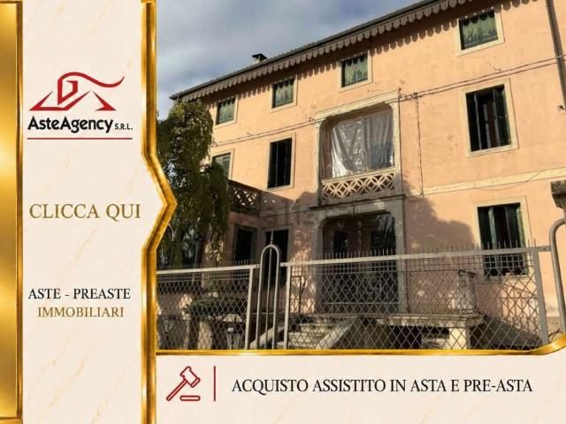 Appartamento in vendita a Lonigo, Vicenza