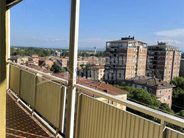 Appartamento in vendita a Re, Reggio Emilia