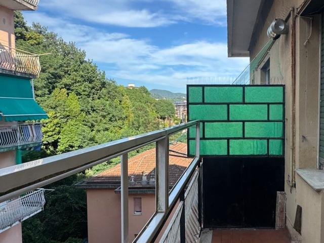 Appartamento in vendita a Campomorone, Liguria