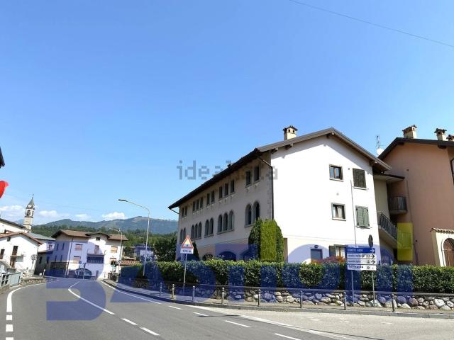 Appartamento in vendita a Cerete, Lombardia