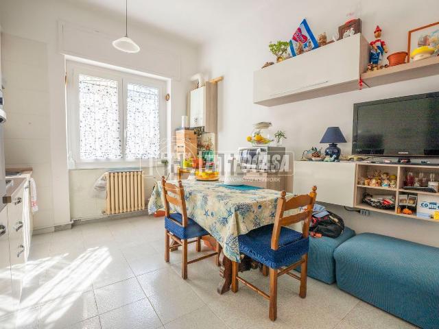 Appartamento in vendita a Marina centro, Marche