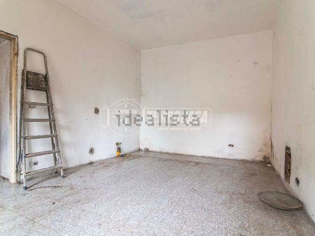 Appartamento in vendita a Guanzate, Lombardia