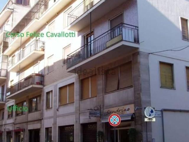 Appartamento in vendita a Valenza, Alessandria