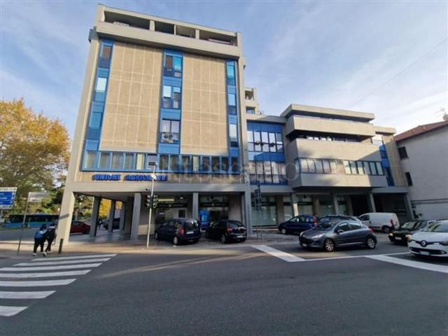 Appartamento in vendita a Como, Lombardia