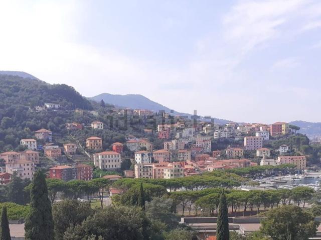 Appartamento in vendita a Fezzano, Portovenere