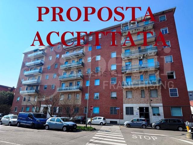 Appartamento in vendita a Quartiere Pasubio, Cesano Boscone