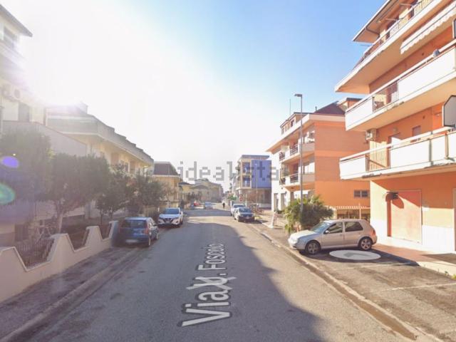 Appartamento in vendita a Martinsicuro, Teramo