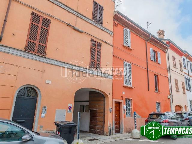Appartamento in vendita a Barriera Milano, Piacenza