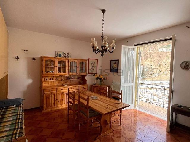 Appartamento in vendita a Farini D'olmo, Reggio Emilia