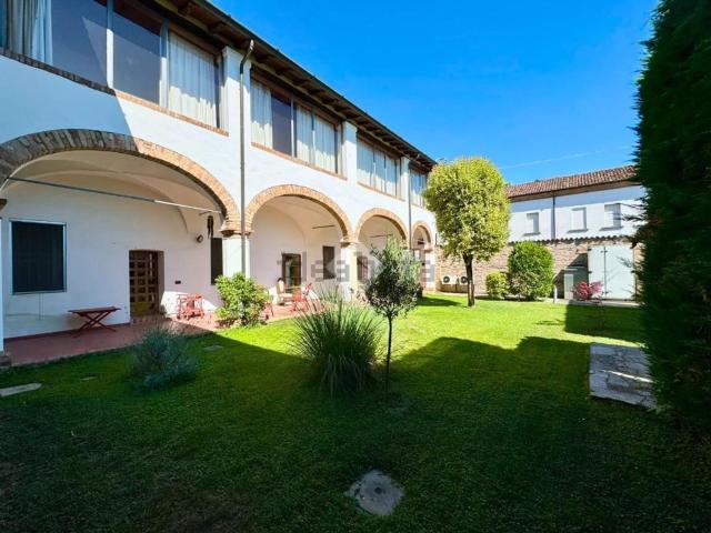 Appartamento in vendita a Castelleone, Lombardia