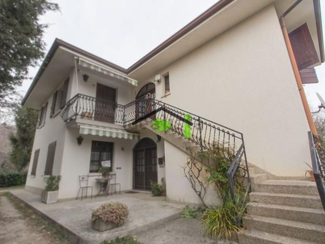 Appartamento in vendita a Castelnovo Del Friuli, Friuli-Venezia Giulia