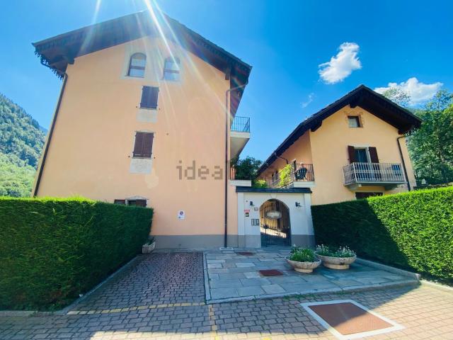 Appartamento in vendita a Issime, Aosta