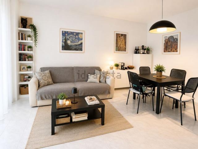 Appartamento in vendita a Rione Porto, Marche