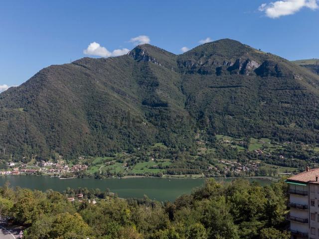 Appartamento in vendita a Bianzano, Lombardia
