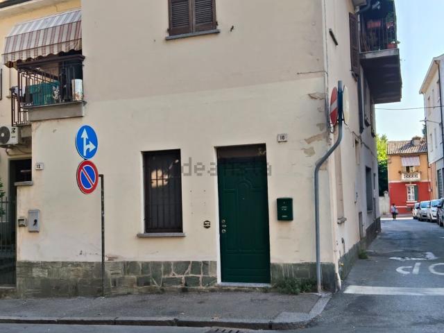 Appartamento in vendita a Broni, Lombardia