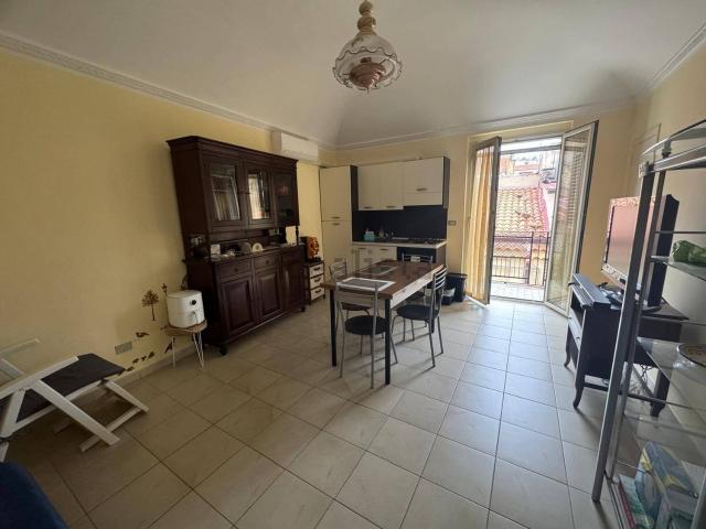 Appartamento in vendita a Santo Stefano Di Camastra, Sicilia
