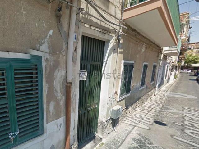 Appartamento in vendita a Centro storico, Catania