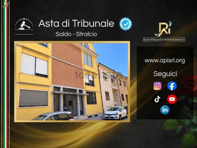 Appartamento in vendita a Centro cittadino, Ferrara