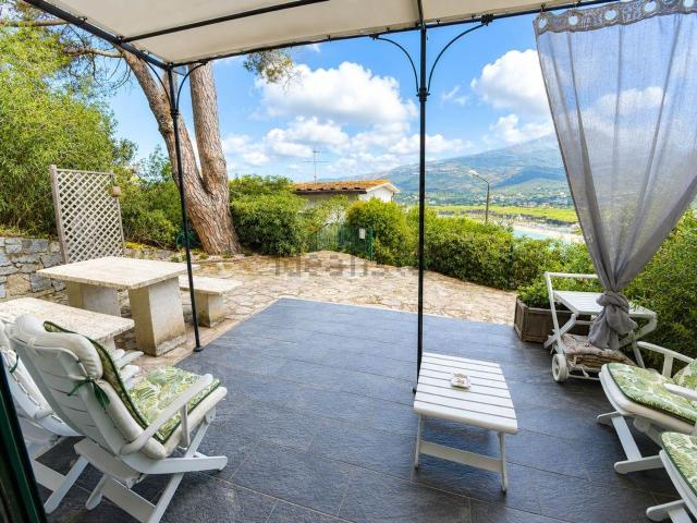Appartamento in vendita a Campo nell'Elba, Marina Di Campo