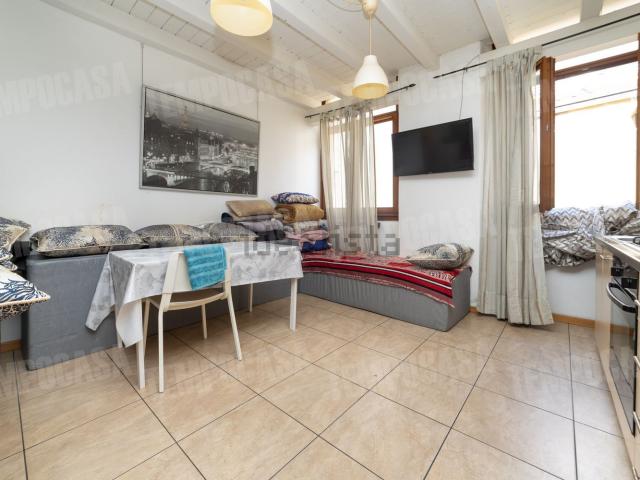 Appartamento in vendita a Alzano Lombardo, Lombardia