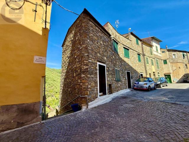 Appartamento in vendita a Imperia, Liguria