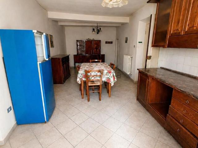 Appartamento in vendita a Petignano, Orte