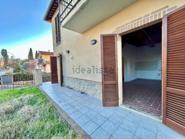Appartamento in vendita a Grotti Basso, Monteroni D'arbia