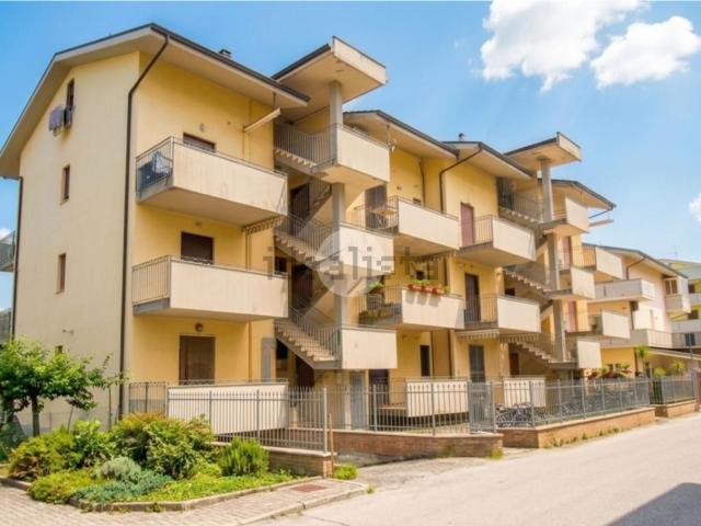 Appartamento in vendita a Alba Adriatica, Teramo