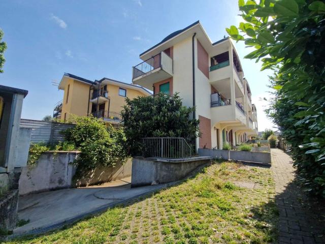 Appartamento in vendita a Campo Sportivo-Colombara, Saronno